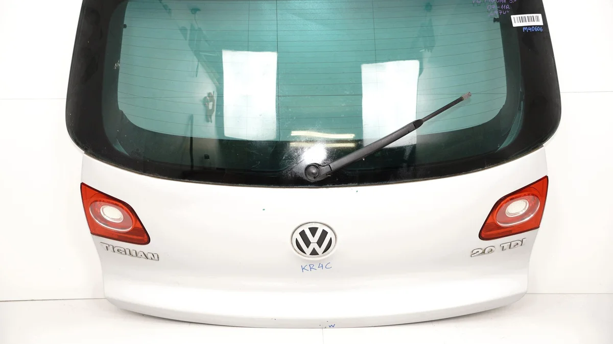 Heckklappe VW Tiguan 5N 07-11 LA7W gebraucht image 3