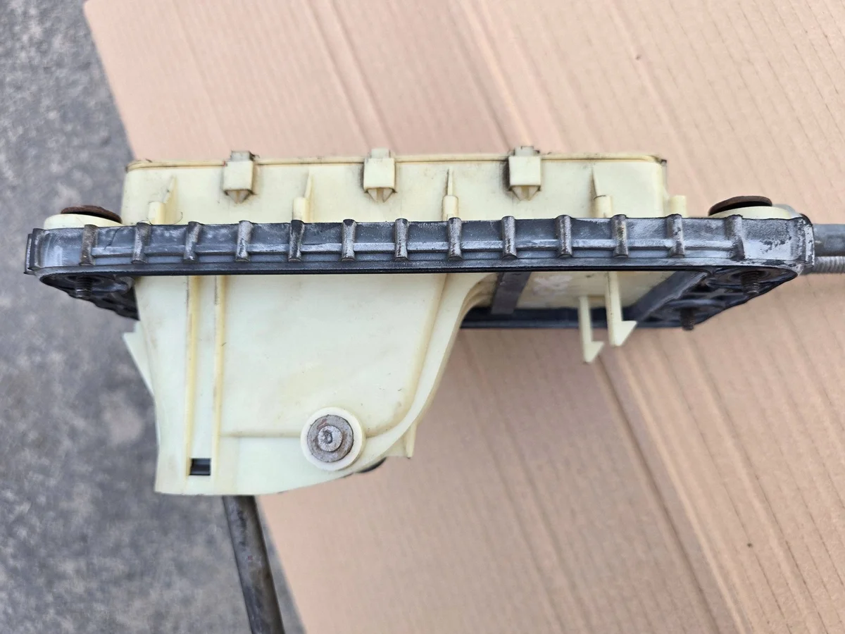 Mini One Cooper R50 Gear Shift Lever 8024300100 image 5