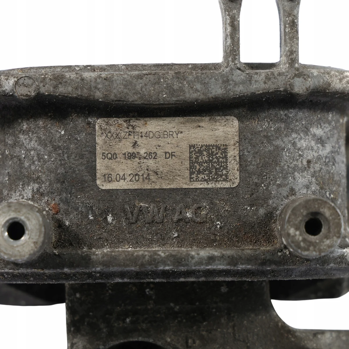 VW Golf 7 Engine Mount Bracket Right 5Q0199262DF image 4