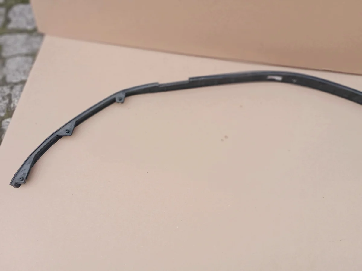 Hyundai i20 II Spoiler Lippe vorne gebraucht image 4