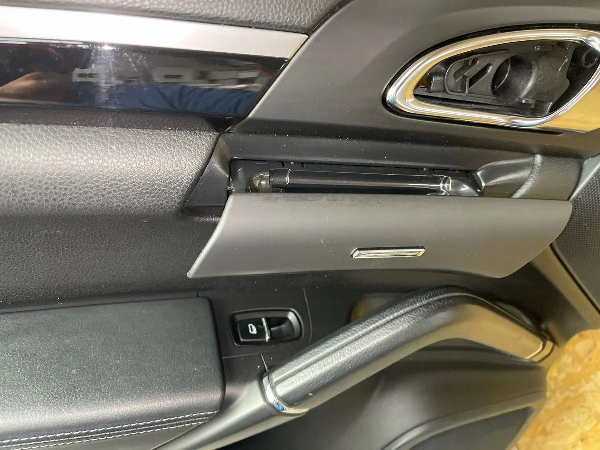 Porsche Cayenne 92A Panneau Arrière Gauche image 5