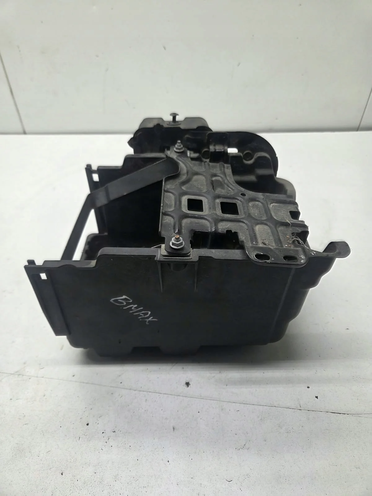 Ford B-Max Caixa de Bateria C1BT-10723 image 5