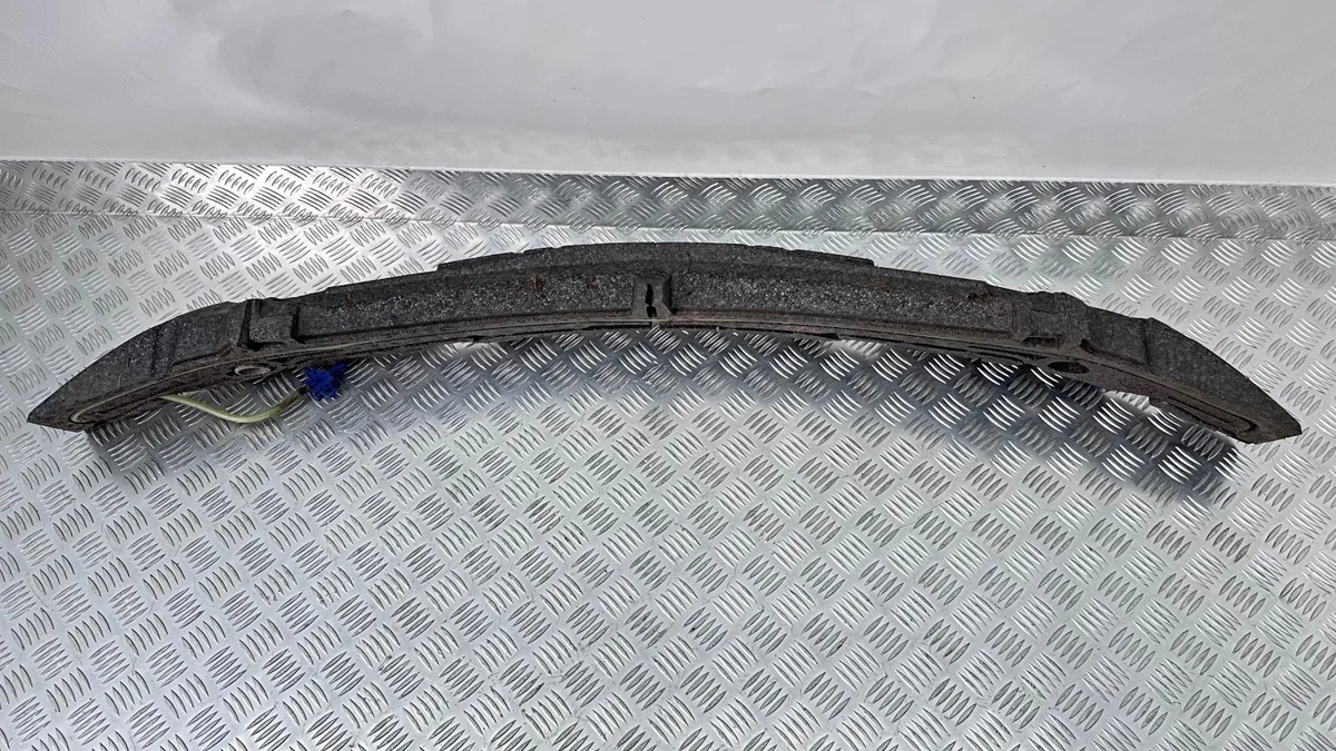 Stoßdämpfer vorne Mercedes A (W176) image 10