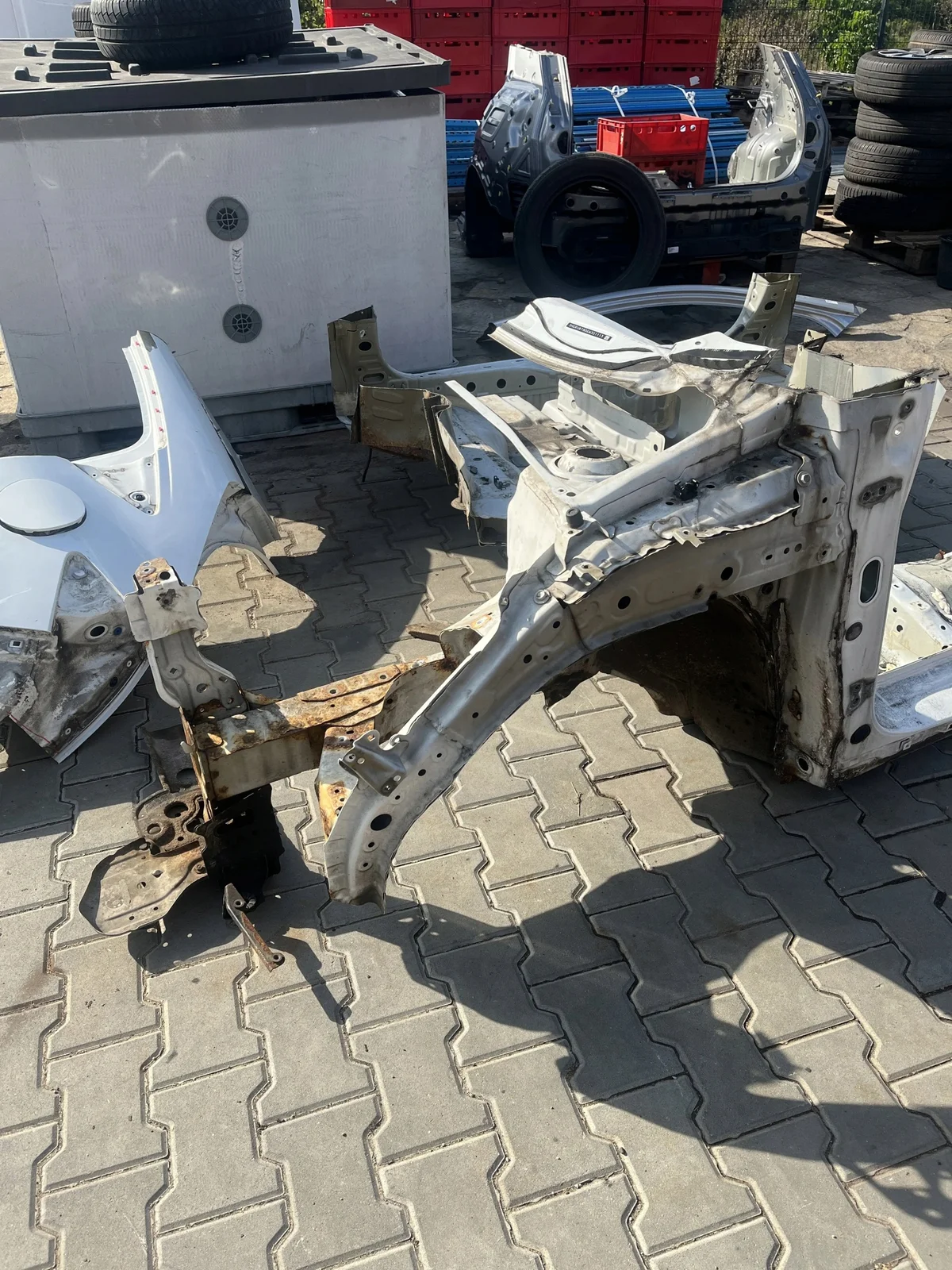 Honda HR-V II 15- Kotflügel links vorne DG34364