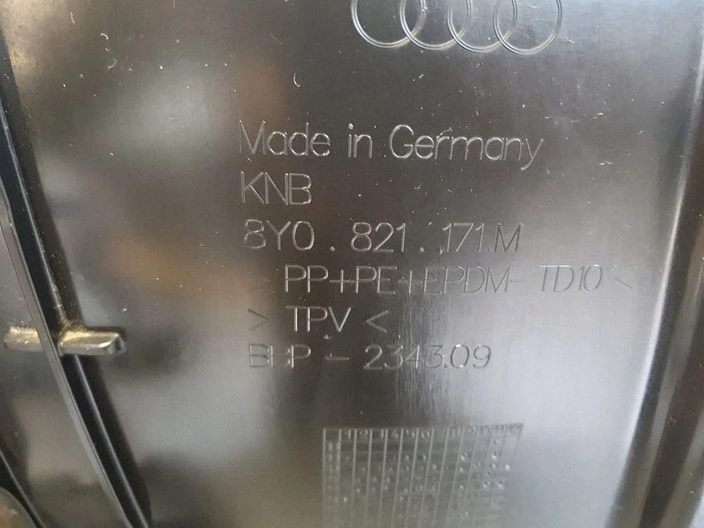 Audi A3 8Y Kotflügel vorne links 8Y0821171M image 7