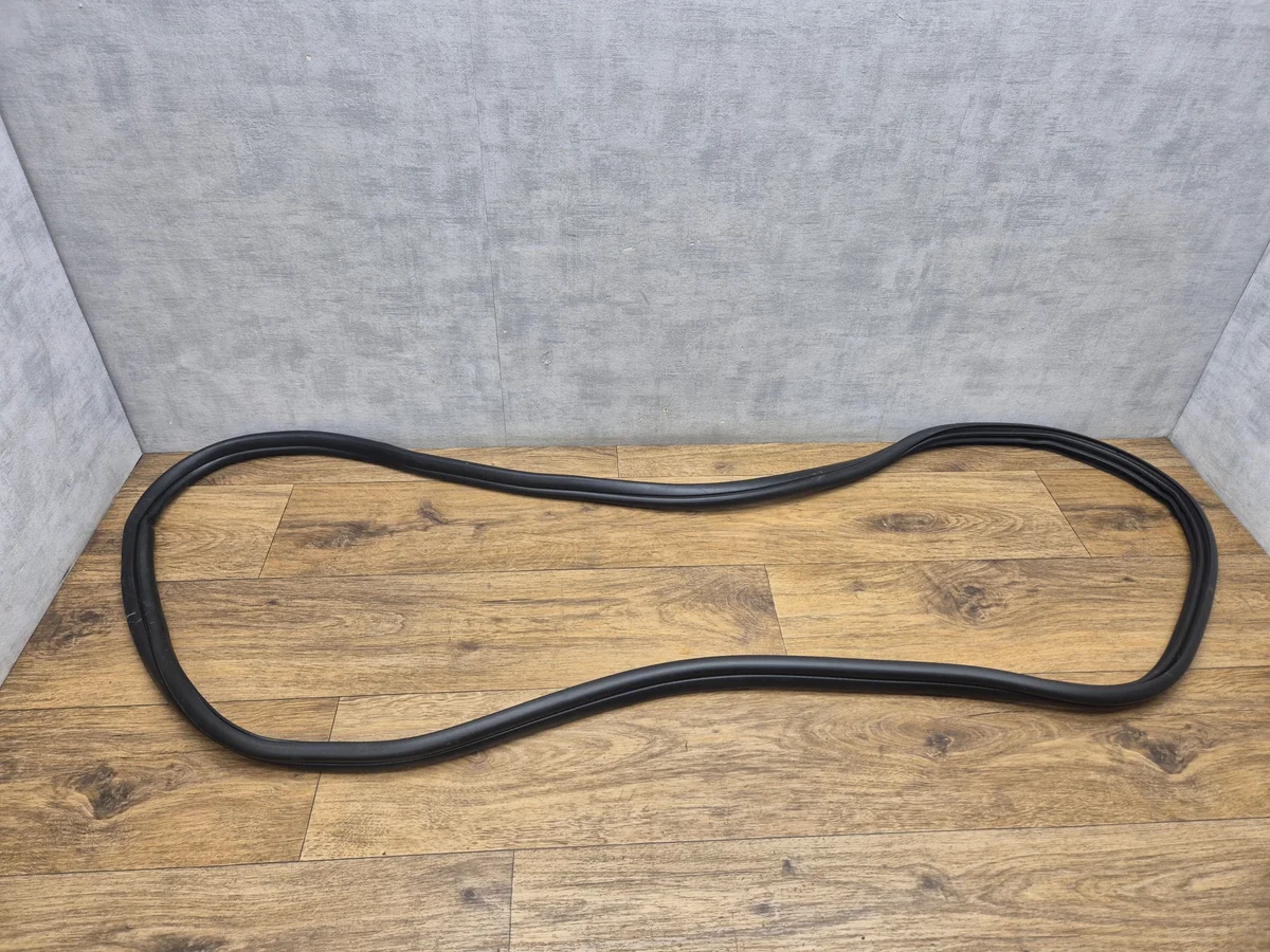 Joint de porte arrière BMW 3 G20 G80 OEM 7407375