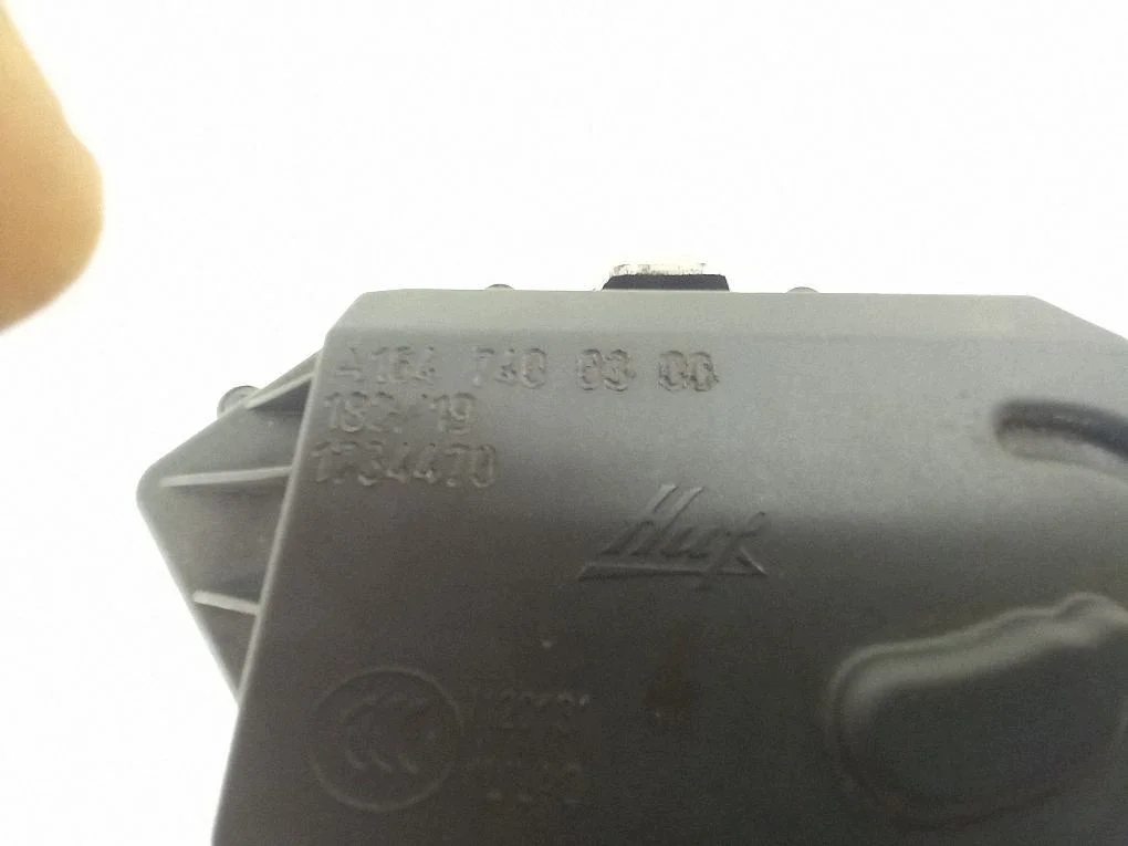 Trunk Lid Latch Mercedes-Benz R W251 Used