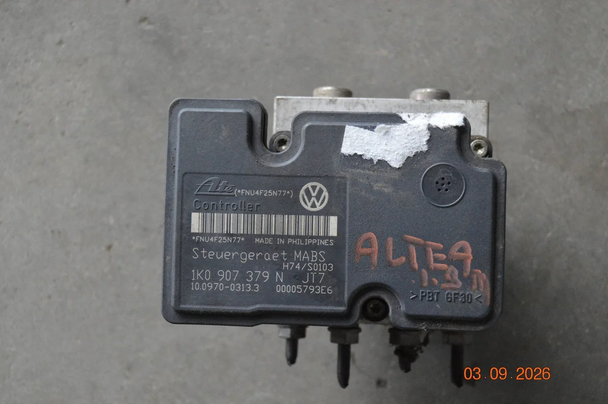 Bomba ABS Seat Altea 1K0614117F Usado
