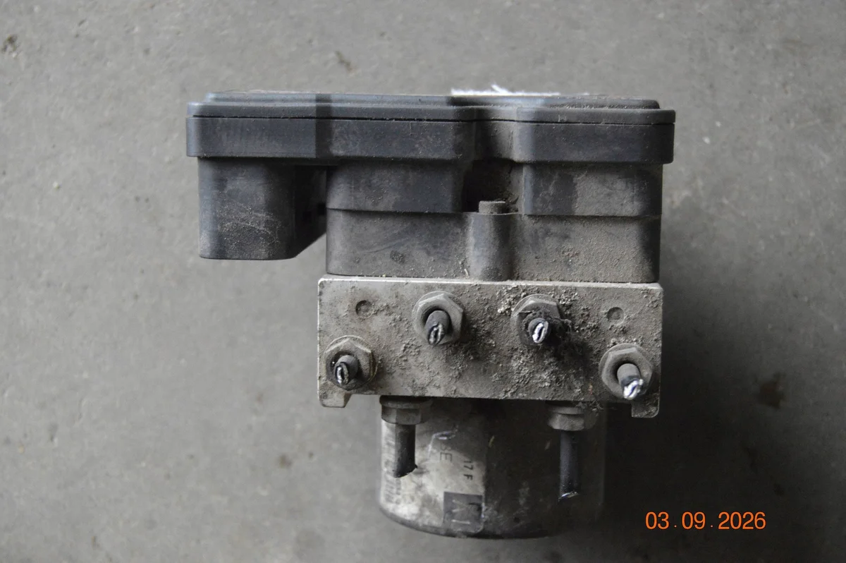 ABS-pump Seat Altea 1K0614117F image 3