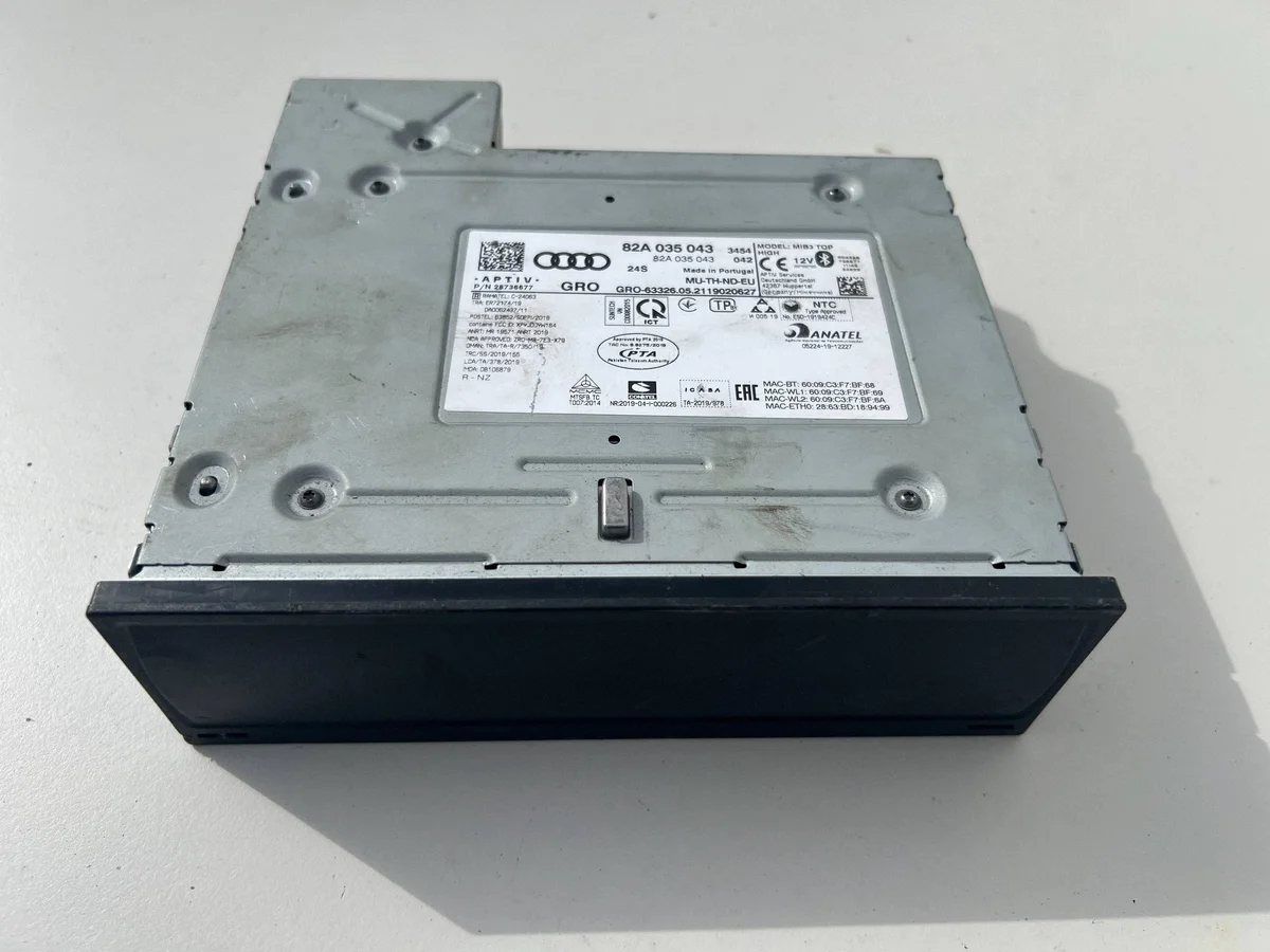 Multimedia Unit Audi Q3 F3 82A035043