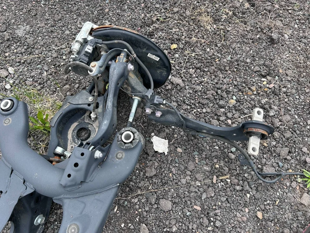 Suspension Arrière Toyota RAV4 V OYT32817 image 3
