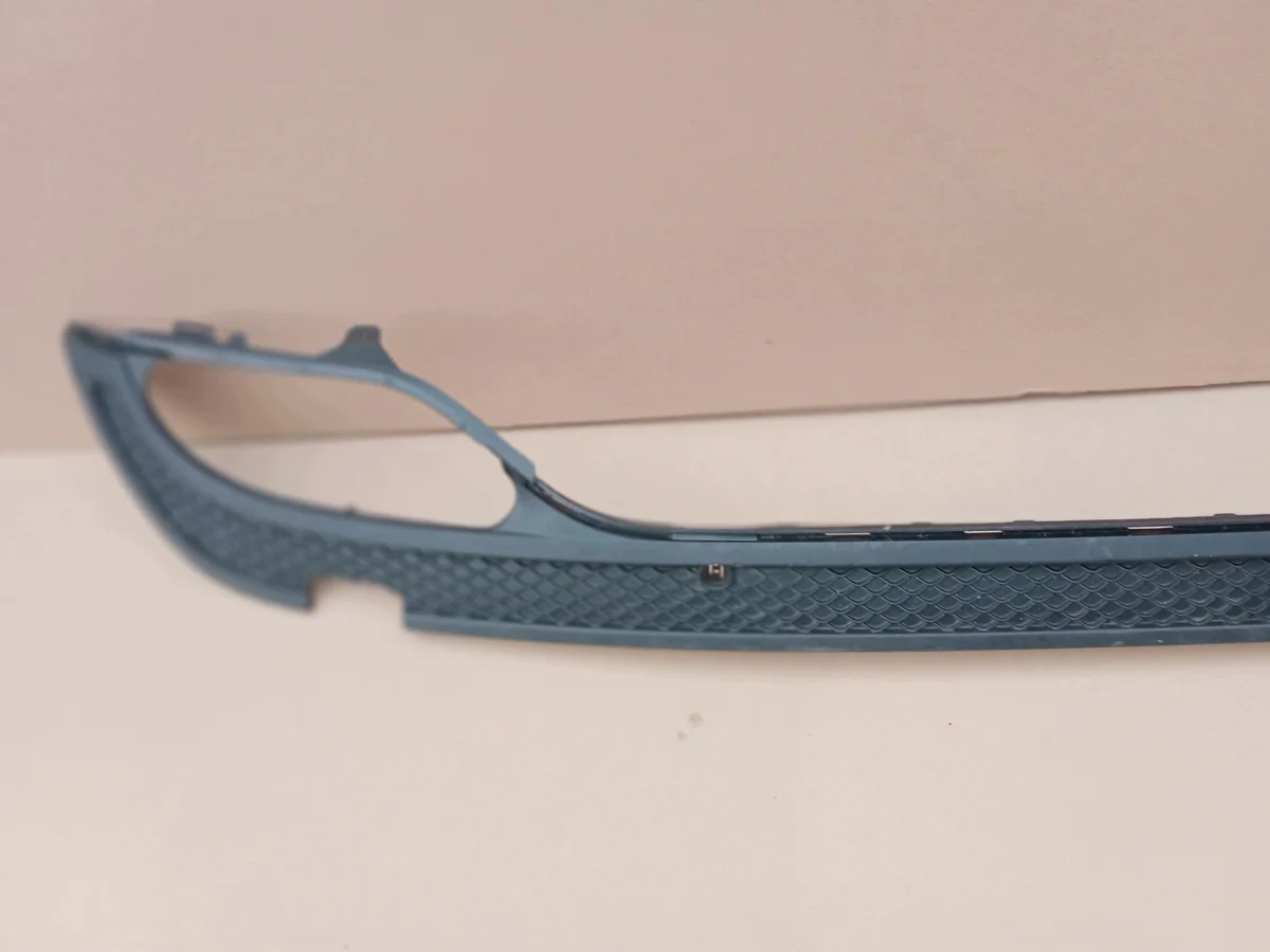 Spoiler paraurti posteriore MERCEDES W205 A2058856238