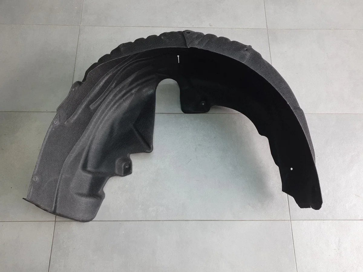Audi A3 8Y Paso Rueda Trasero Derecho 8Y0810172A