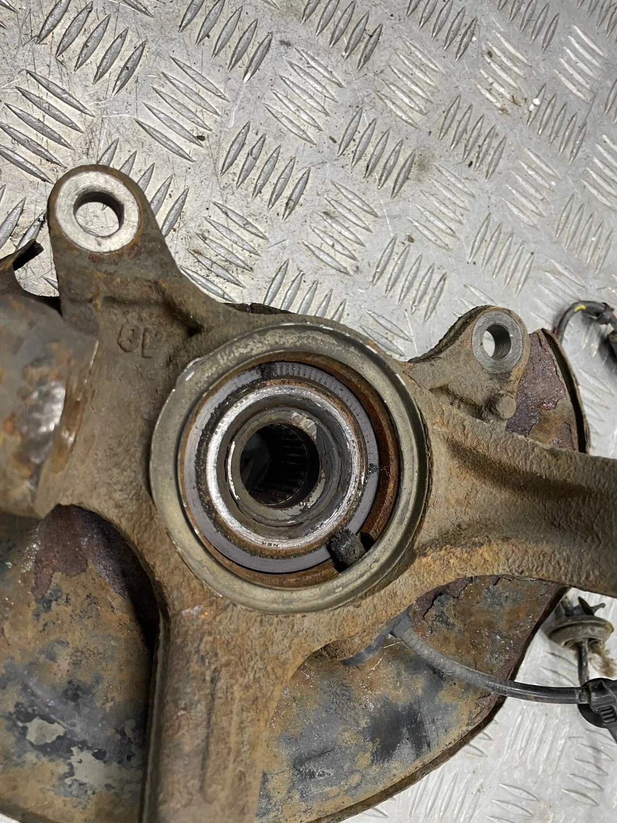 Achsschenkel vorne links Honda Jazz II ABS image 4