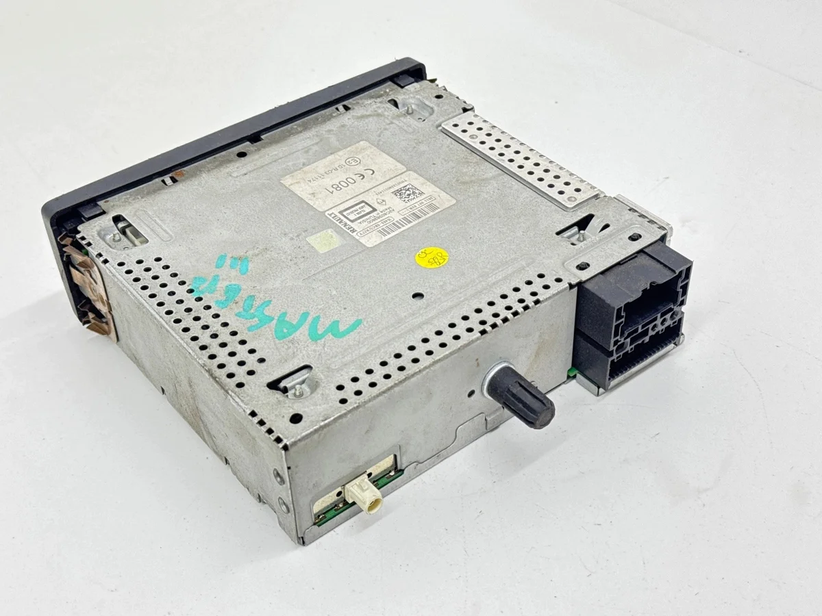 Radio voor Renault Master III 281159782R image 6