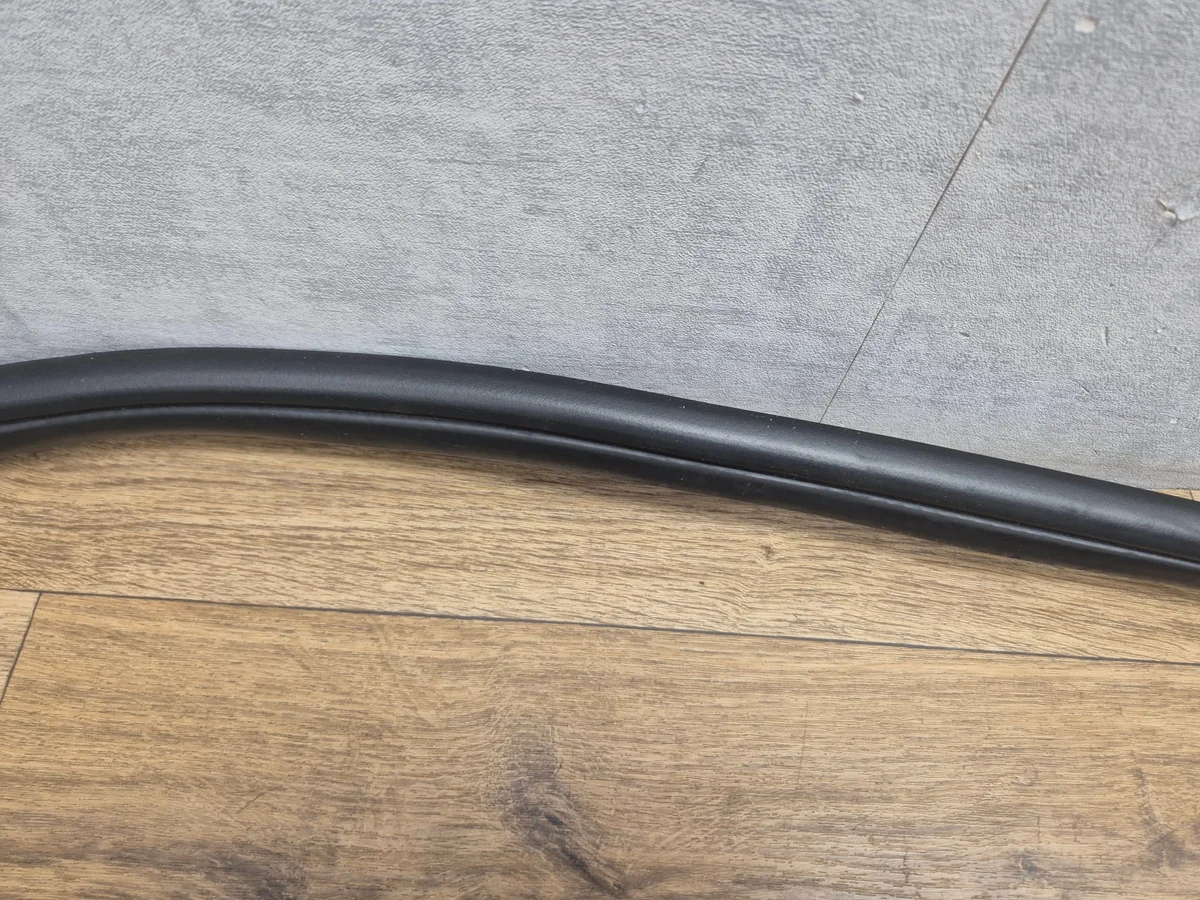 BMW M3 G80 G81 G20 G21 Deurrubber image 4