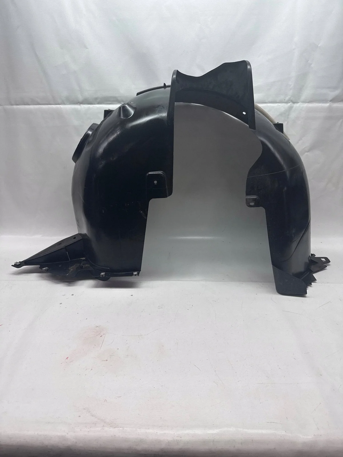 Paso de rueda delantero derecho VW T-Roc