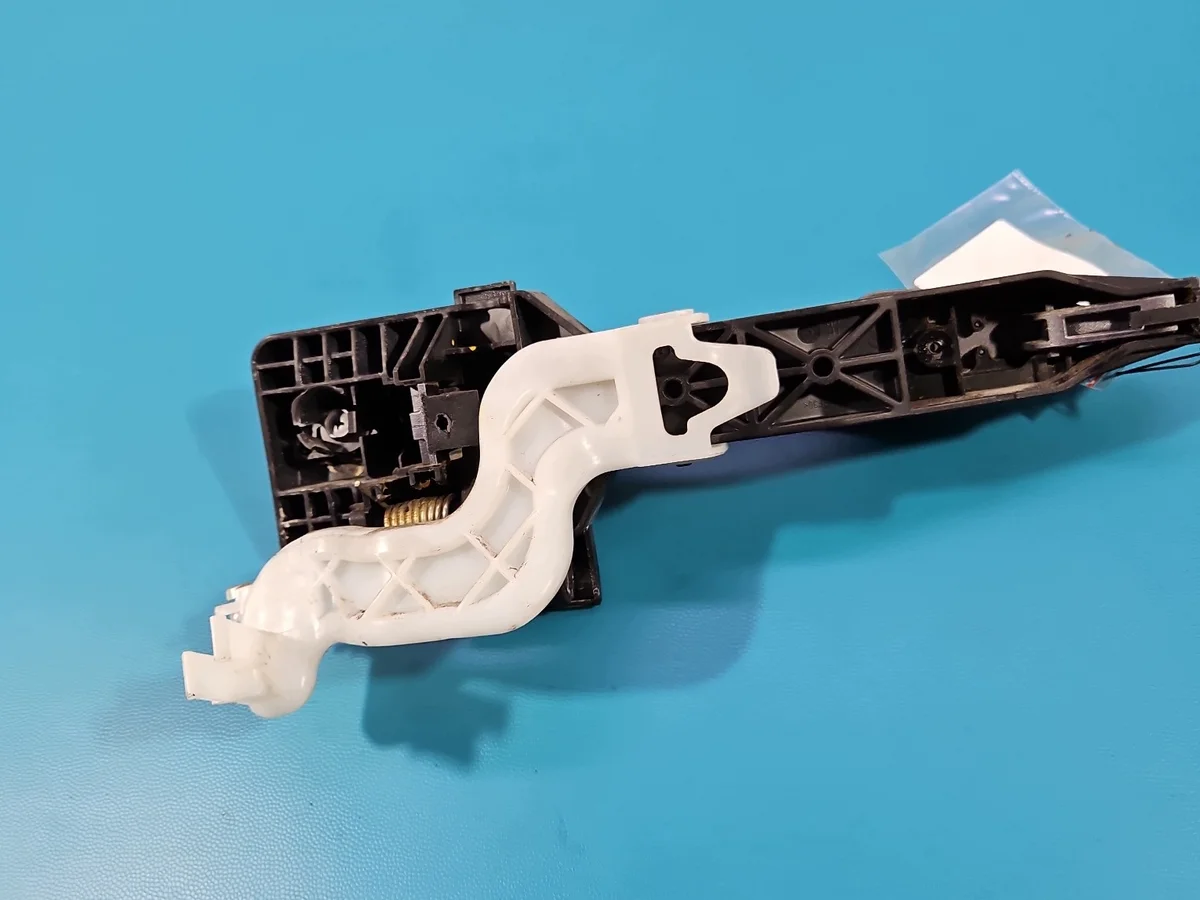 Griff Tür Hinten Links Hyundai i30 II 91290-03100 image 4