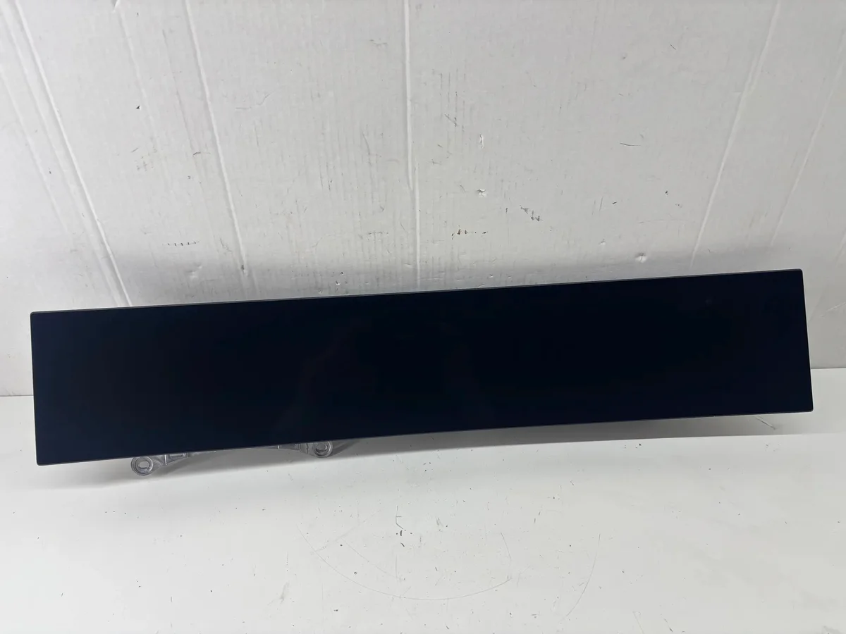 Skärm BMW 7 (G70) OEM 5A79630
