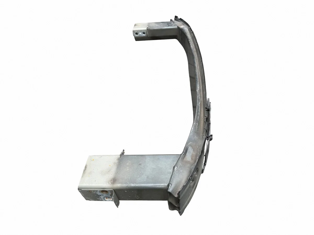 Opel Astra J Absorbedor Parachoques Delantero image 3