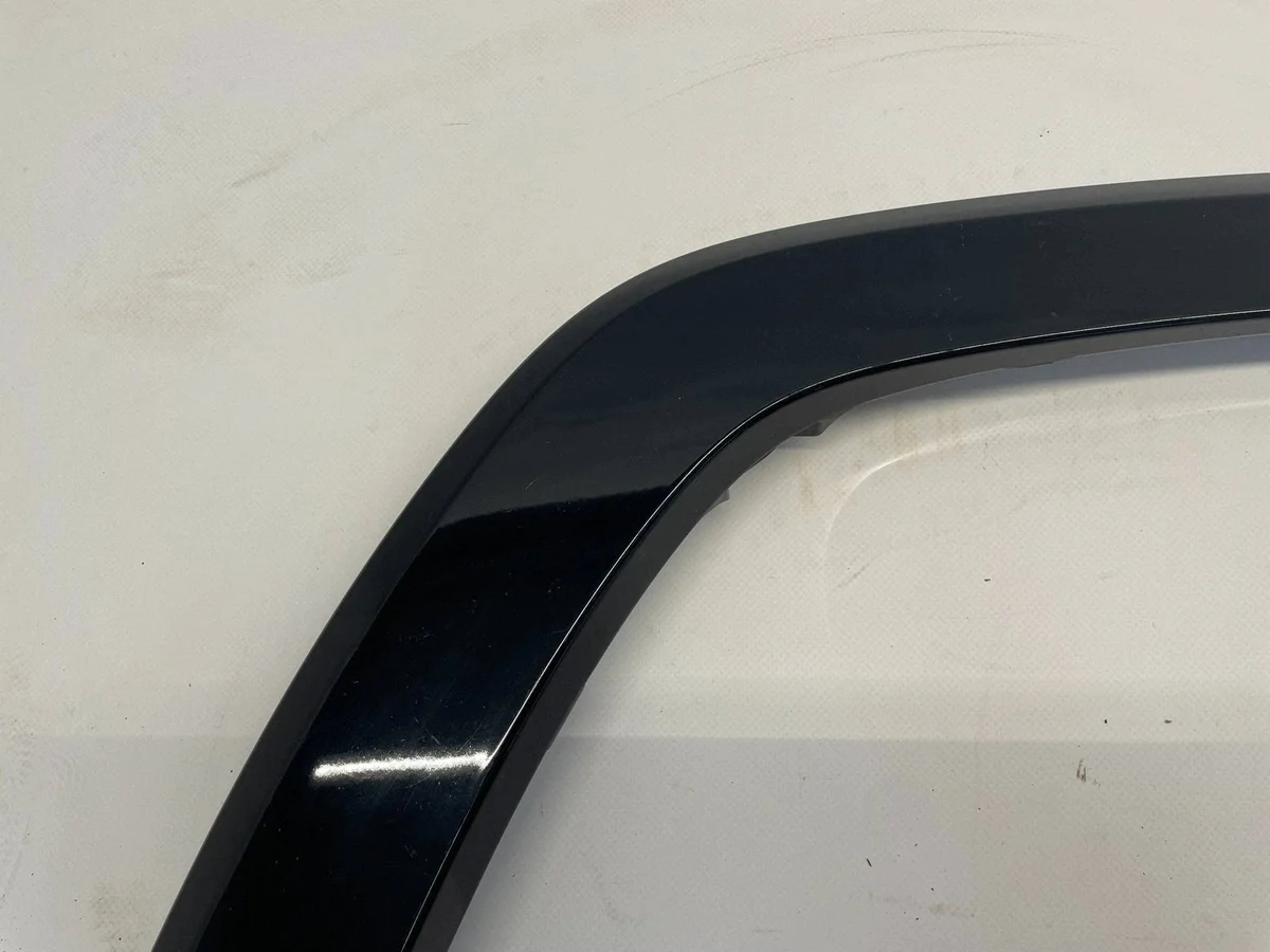 RAV4 V Front Right Fender Trim OYT34370 image 3