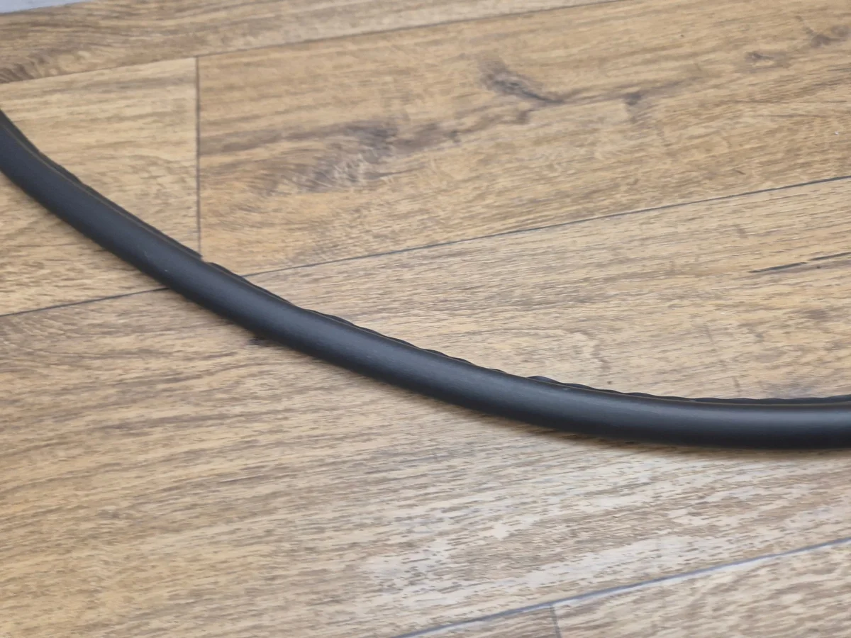 BMW G20 G21 G22 Hood Seal 7419379