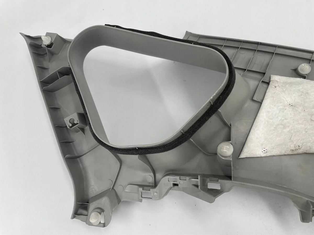 PRIUS III Rückseiten-Säulenabdeckung Links Hinten image 9