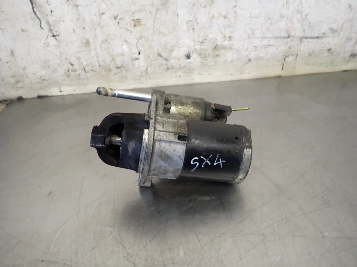 Démarreur Suzuki SX4 OEM 31100-63310