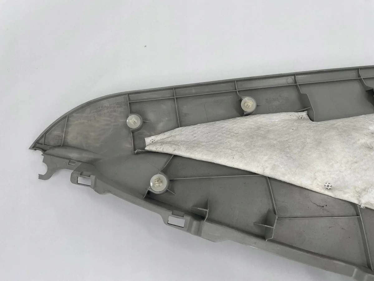 Toyota Prius XW30 2011 Painel Pilar C Esquerdo image 7