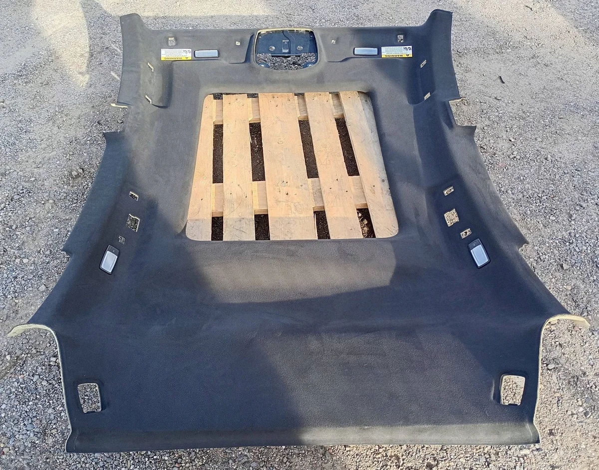 Podsufitka Maserati Levante 2017 OEM 06700480440