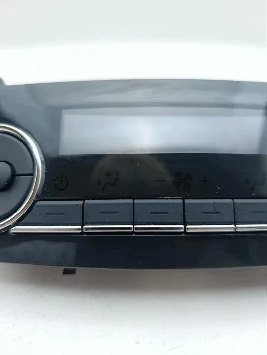 Schakelaar ventilator airco Maserati QUATTROPORTE image 3