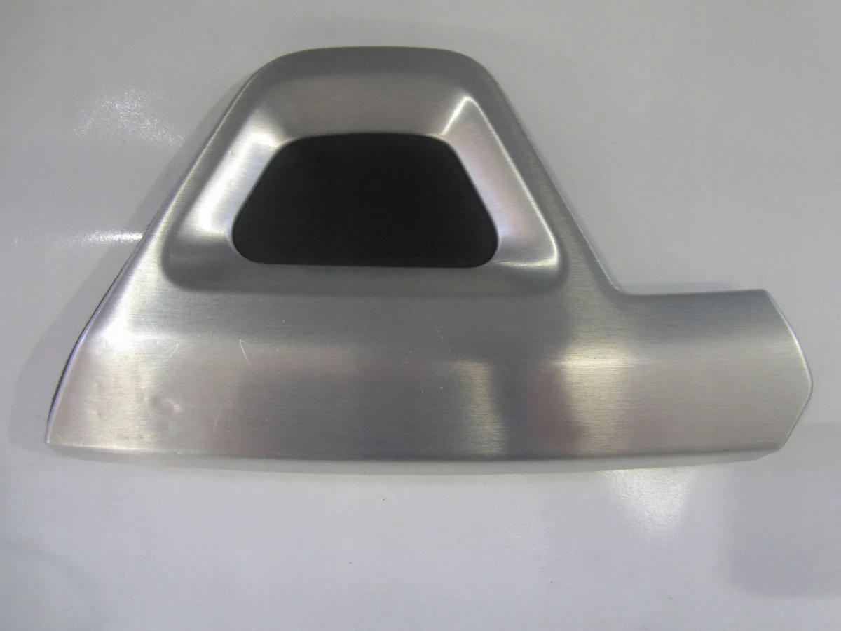 Moldura Túnel Izquierda Range Rover Vogue L405