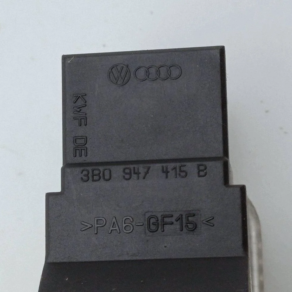 Luz Techo Passat B5 Lift 3B0947415B image 3