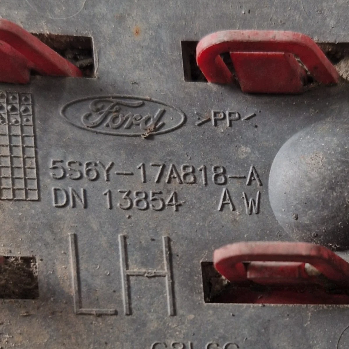 Rückstrahler Stoßfänger Links Ford Fiesta MK6 image 3