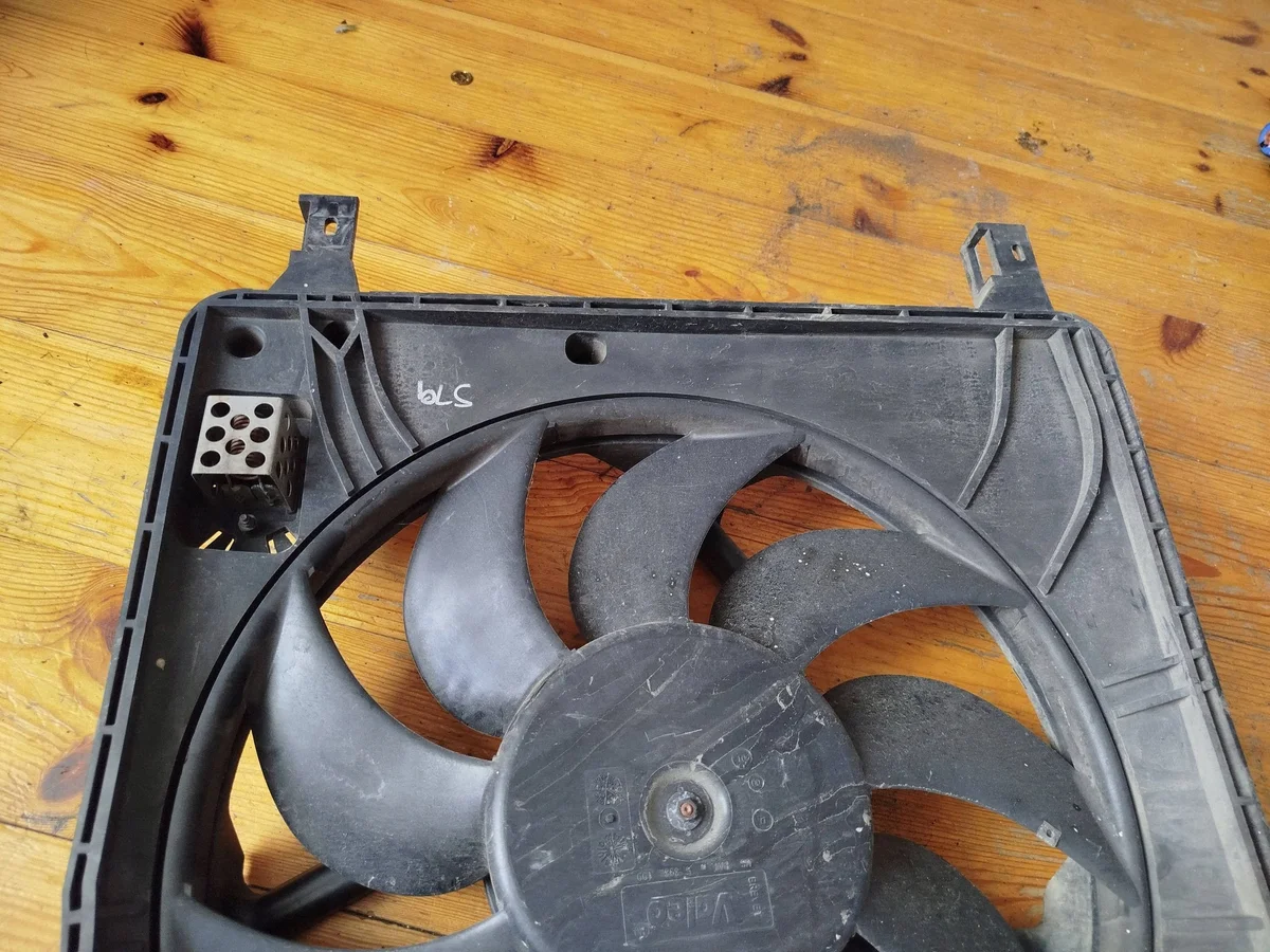 Ventilateur de radiateur Nissan 21483-BB50A image 10