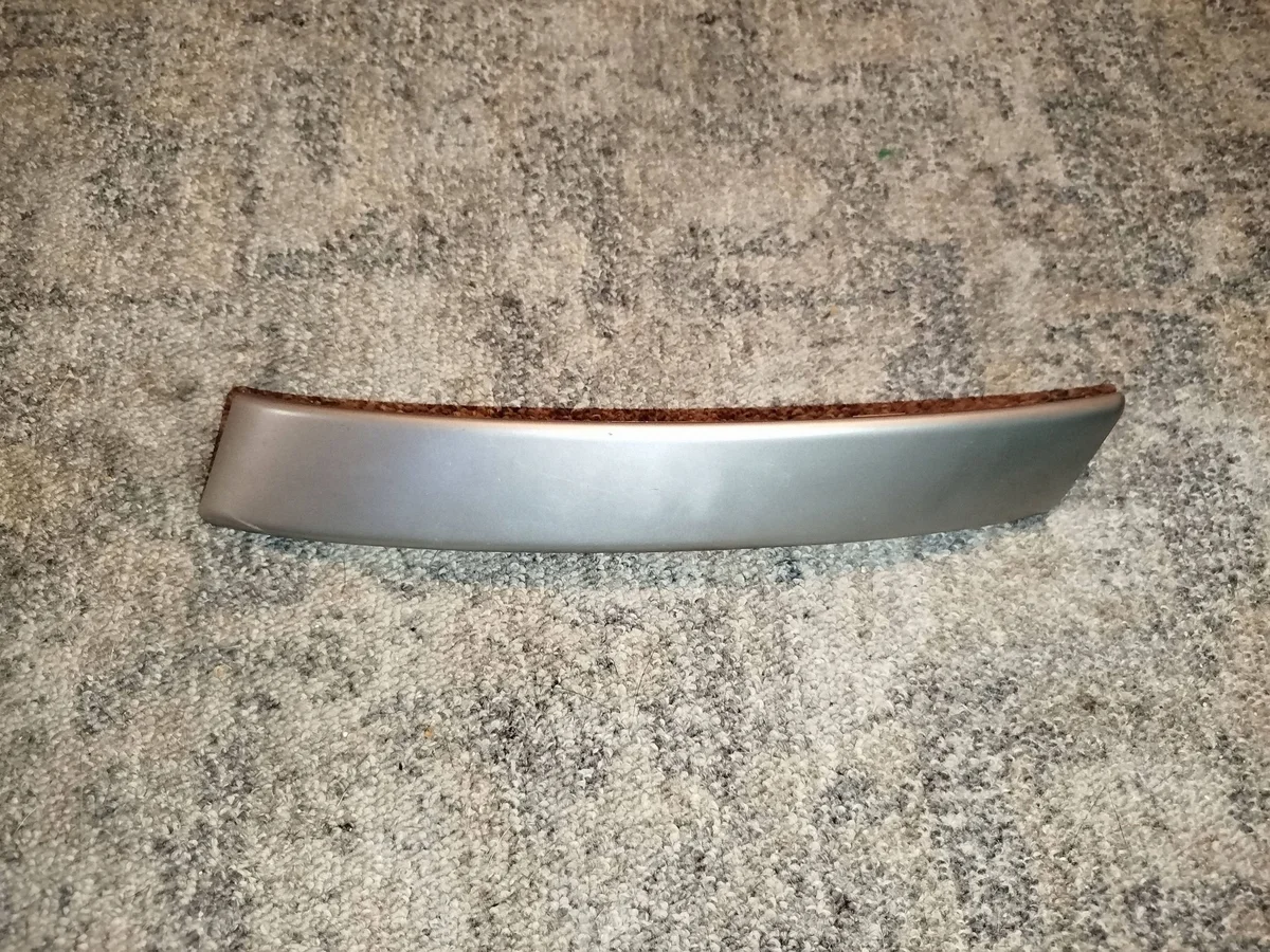 Bandeau porte avant droit Nissan Qashqai II