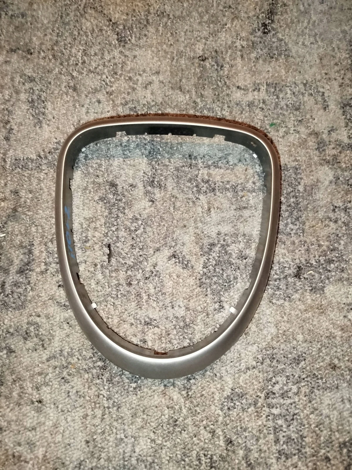 Nissan Qashqai J10 vaihdekepin kehys 96935JD000