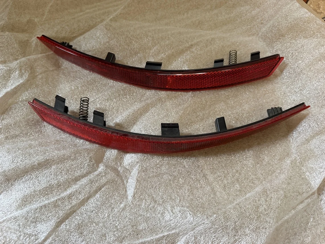 Audi A4 B9 Reflector Links/Rechts Achter Gebruikt