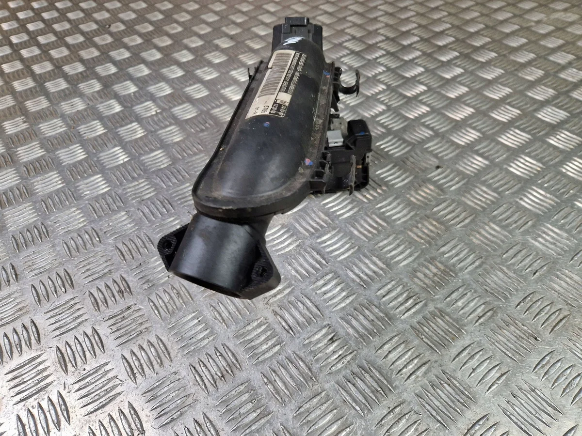Skoda OE 03F133062 corpo farfalla usato image 3