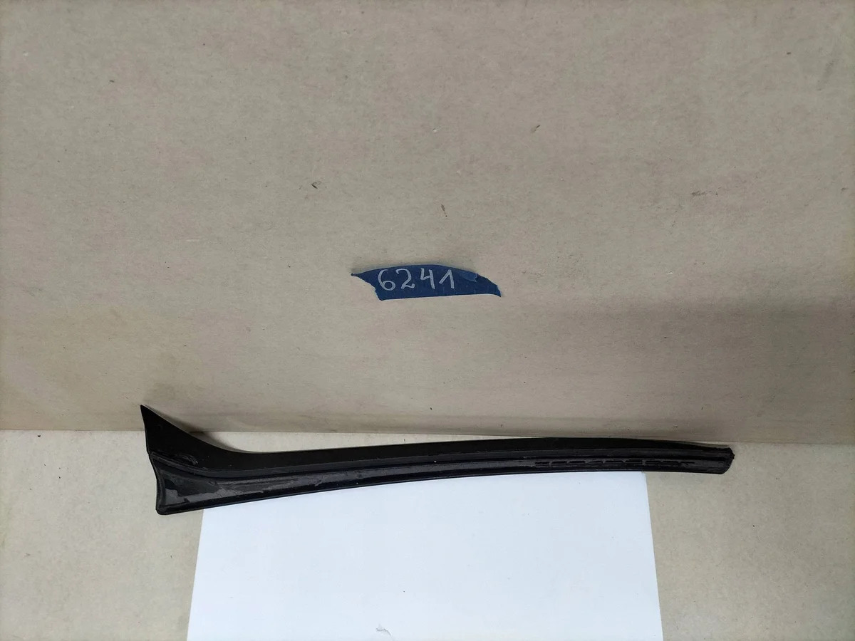 SKODA SCALA Leiste Heckklappe 657827932 image 6