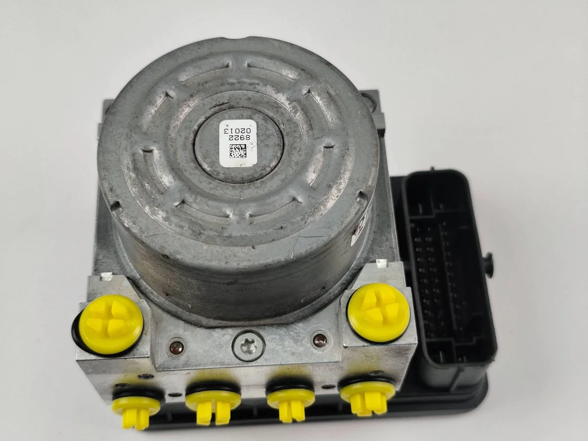ABS pomp Dacia Sandero 476604105R image 7