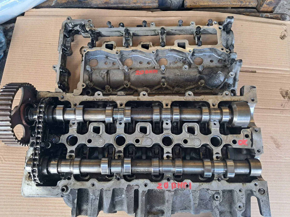 Culata Peugeot Citroen 2.0 2.2 HDI 9807255680