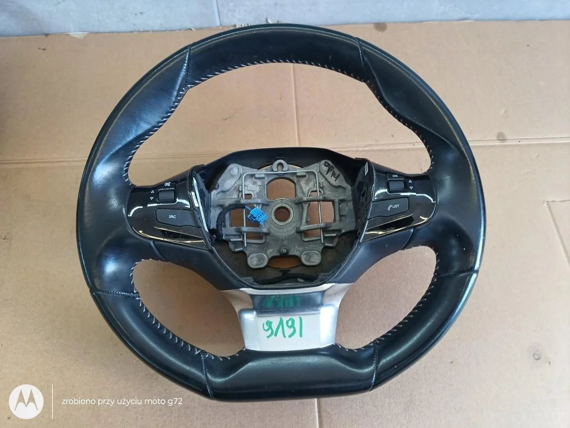 Ohjauspyörä Peugeot 308 II T9 (13-), OEM 142311092026