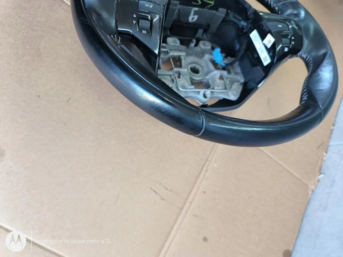 Lenkrad Peugeot 308 II T9 142311092026 image 4