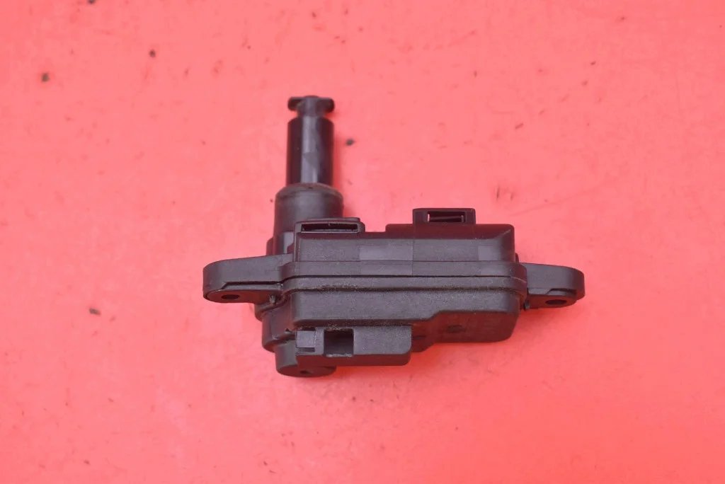 Brandstofklep motor Skoda Octavia 4 IV 8V0862159A