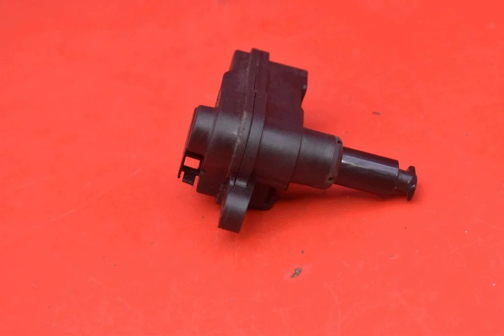Klappe Kraftstofftank Deckel Skoda Octavia 4 IV 8V0862159A image 4
