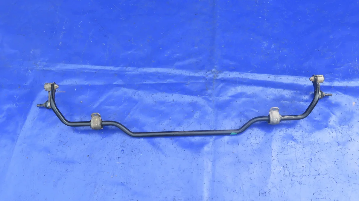 STABILIZADOR TRASEIRO GOLF V VI A3 8P