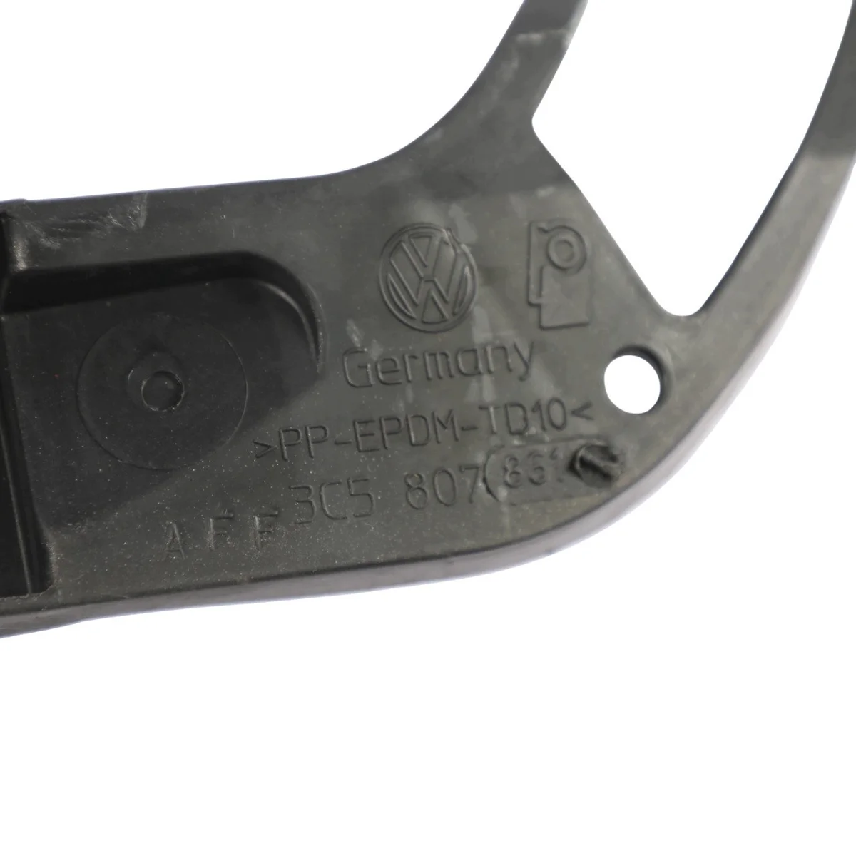 Support pare-chocs arrière VW Passat B6 B7 image 8