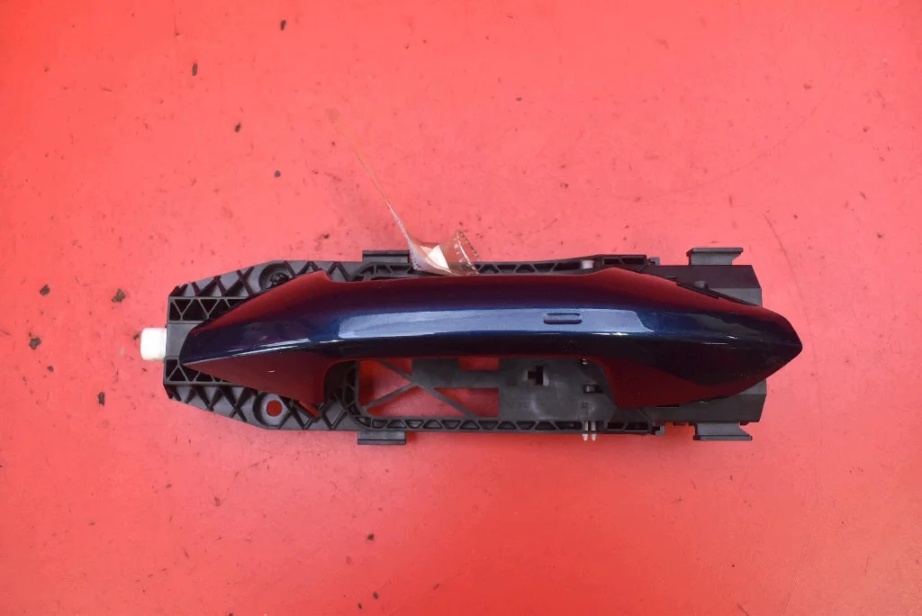 Griff Tür Rechts Vorne Keyless Skoda Octavia 4 IV