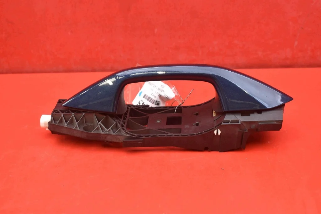 Manilla Puerta Delantera Derecha Skoda Octavia IV image 3